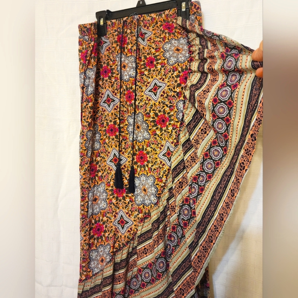 Rue 21 skirt